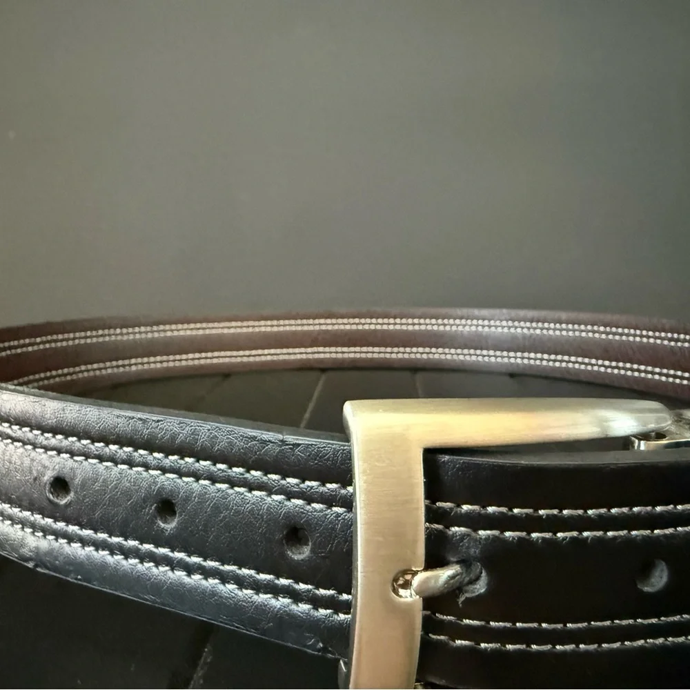 Nike Golf men’s reversible black brown leather belt 34